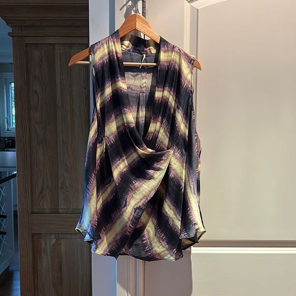 Free people high rise satin silky soft wrap front tie dye top medium - Picture 4 of 12